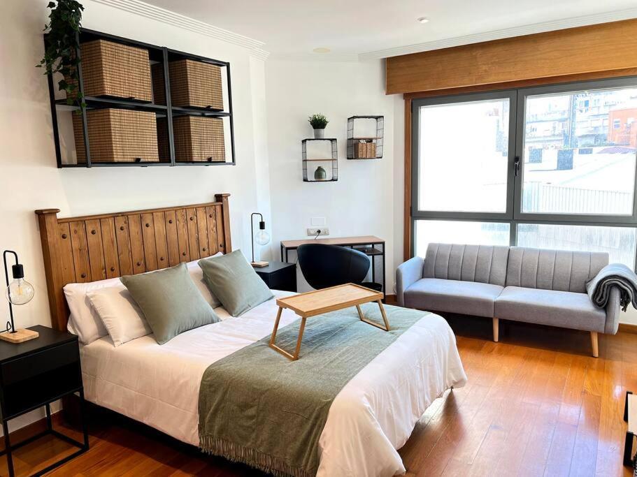Central Suites Poli Sanz Comarca de Comarca de Vigo Buitenkant foto